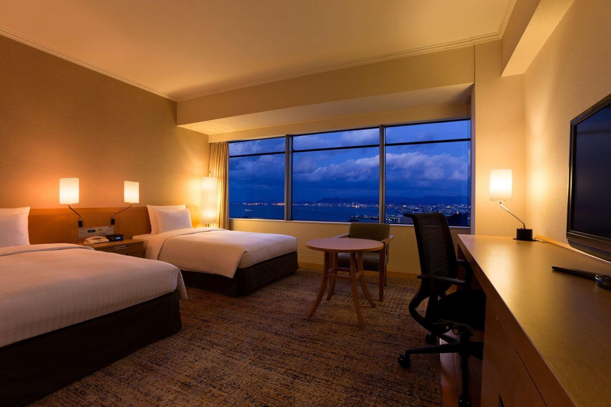 Hotel Hilton Fukuoka Sea Hawk Exterior foto